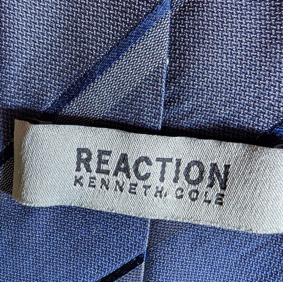 Bundle of 5 Ties Different Brands - Picture 3 of 7